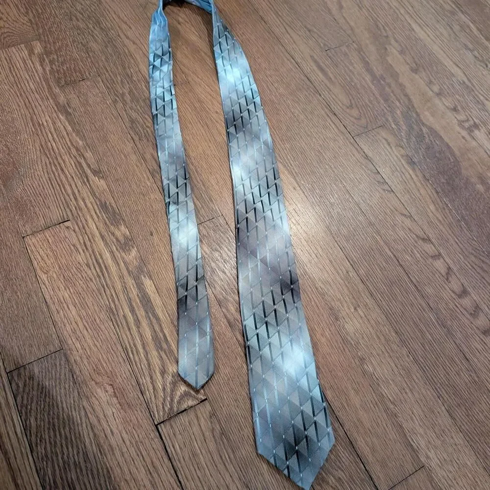 Van-heusen Men's Silver and Grey Accessory